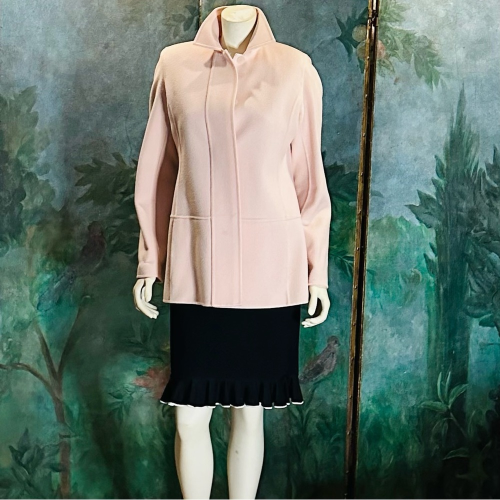 Linda Allard Ellen Tracy size 6. 100% wool - Barbie Inspired light Pink. - Picture 2 of 9